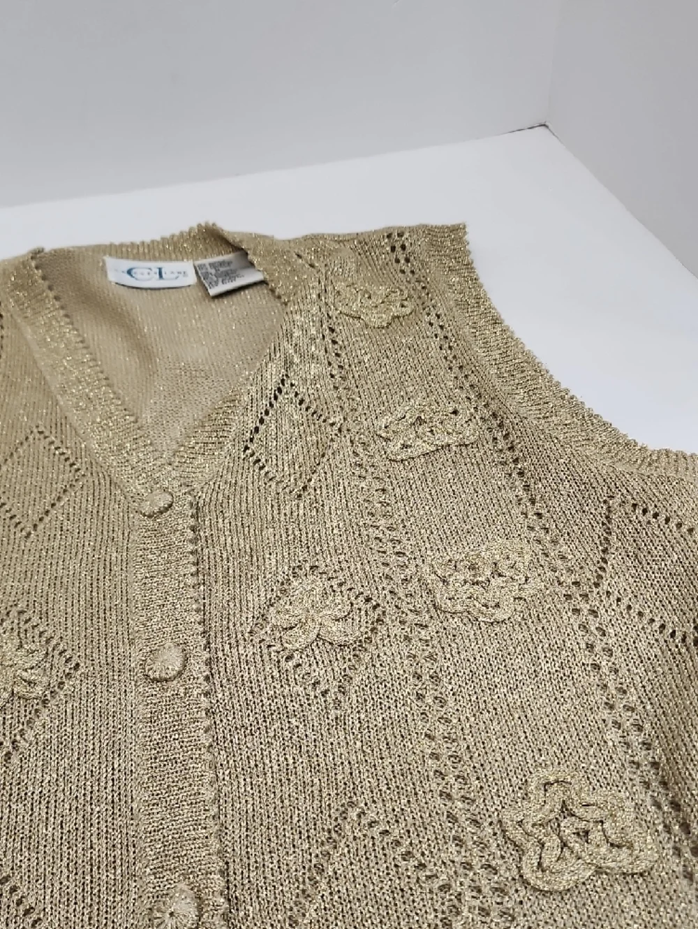 Cricket Lane Beige Knit Button Front Sweater Vest Size Medium